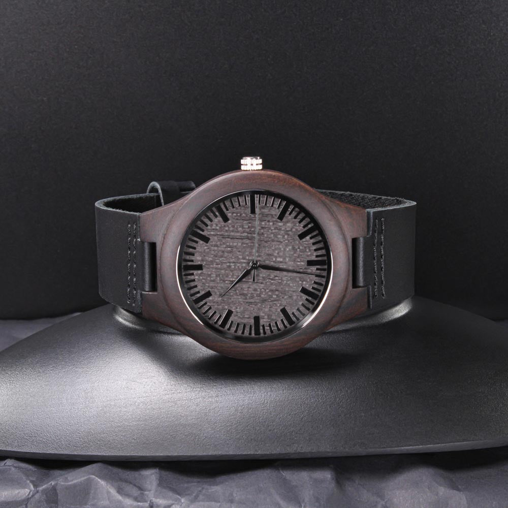 Men Engraved Wooden Elegant Watch Genuine Leather