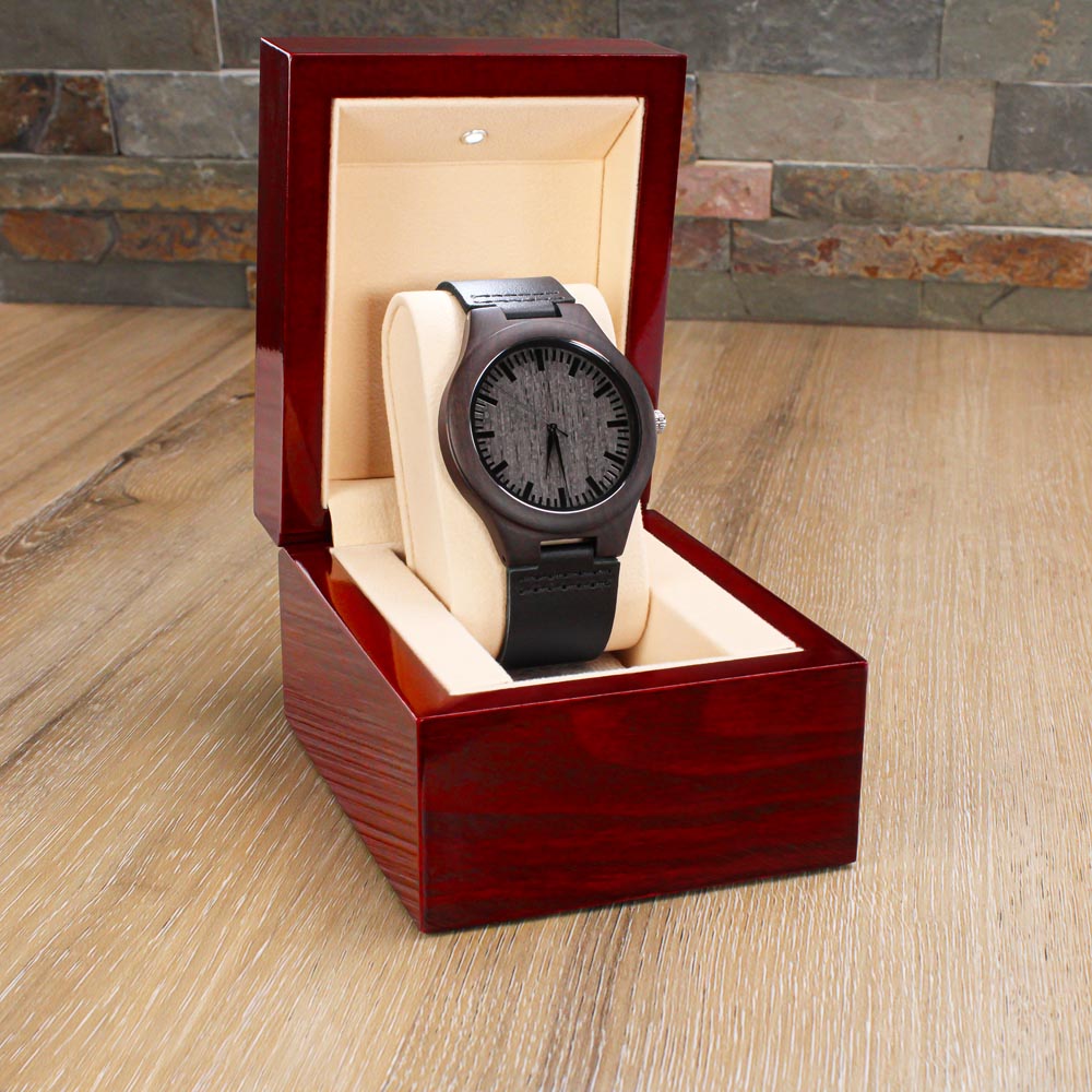Men Engraved Wooden Elegant Watch Genuine Leather